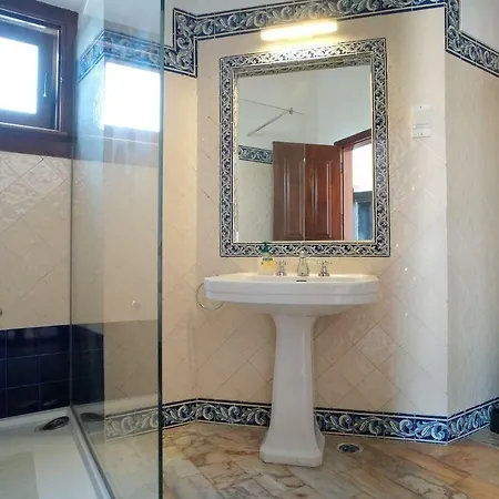 Castle Typical Apartment Lissabon