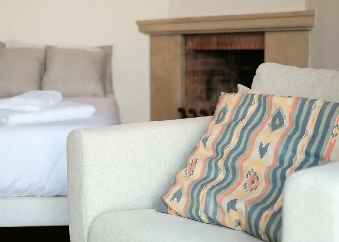 Castle Typical شقة