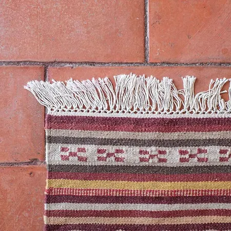 דירה Castle Typical ליסבון