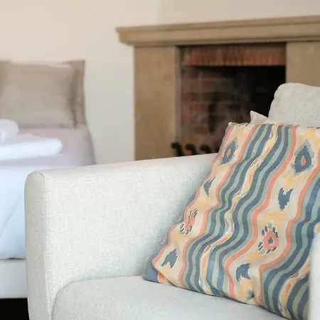 Castle Typical 公寓